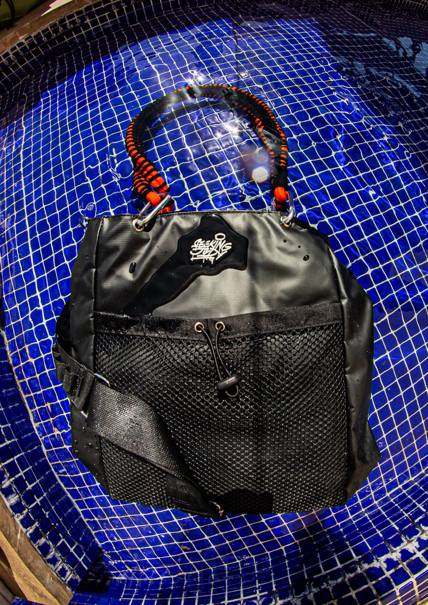 Waterproof tote black