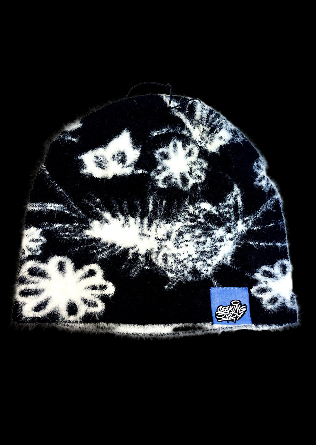 Fuzzy dome hat black