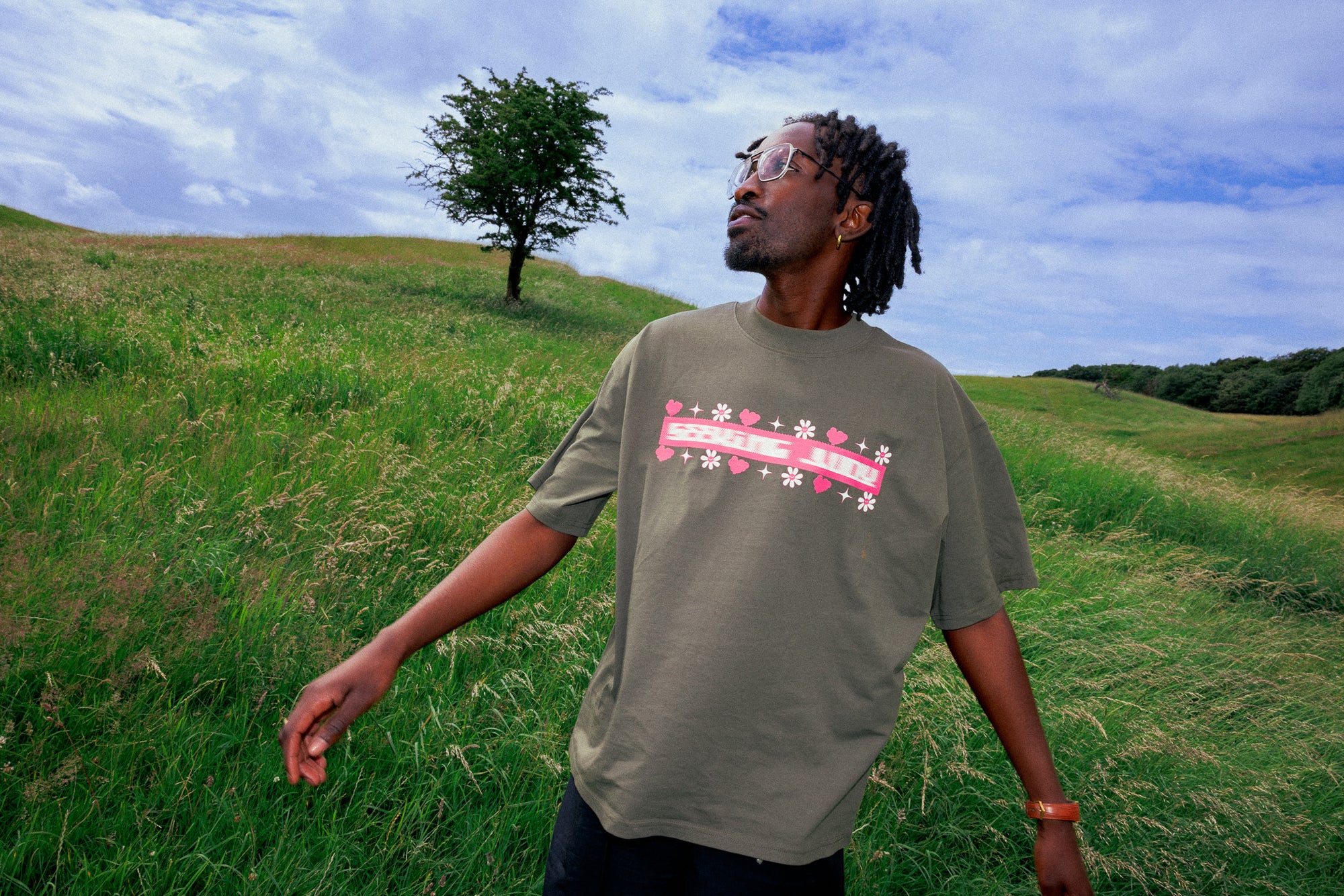 'Speed Run' Khaki T-shirt