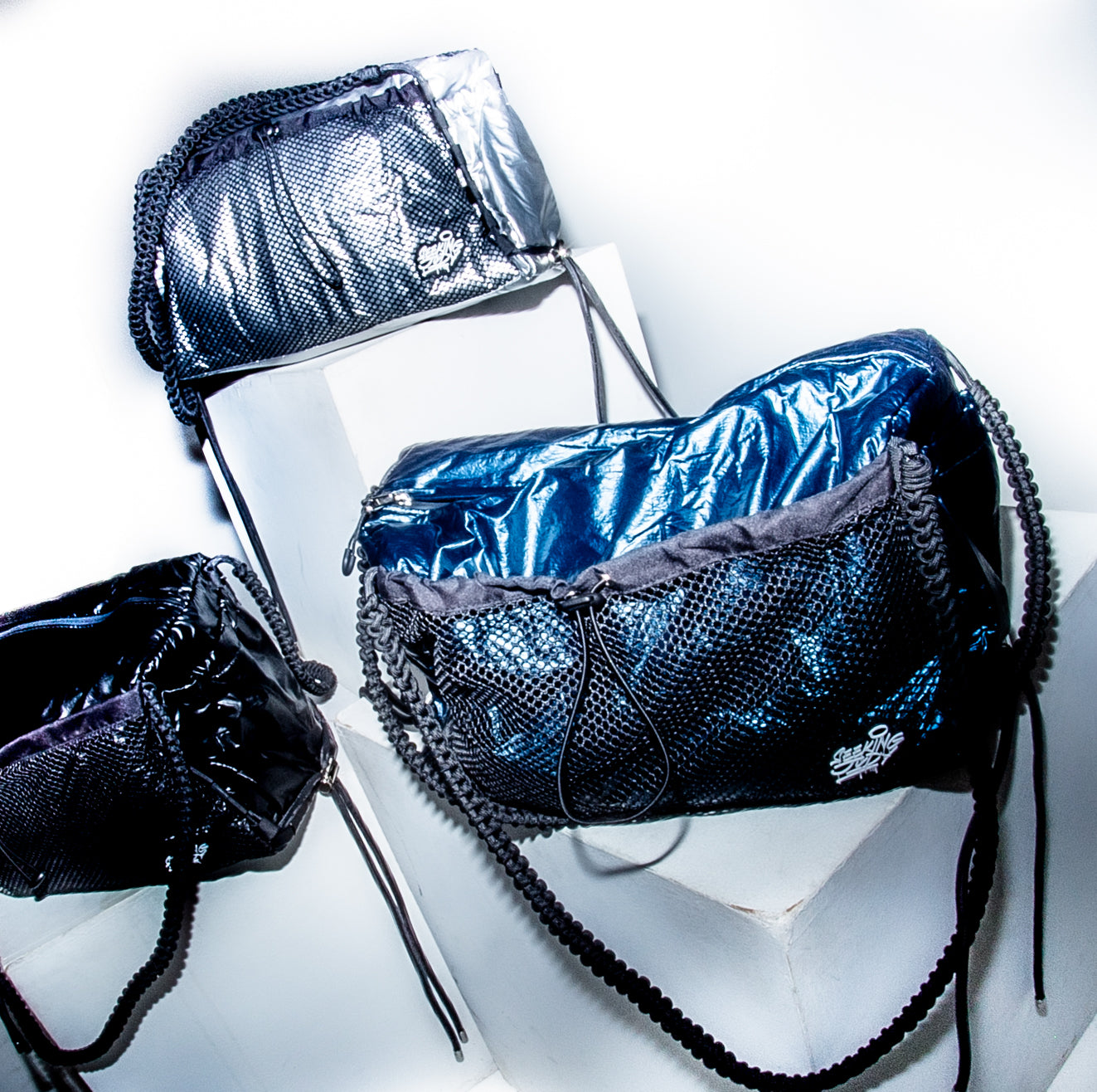 Waterproof Travel Bag Metallic Dark Blue